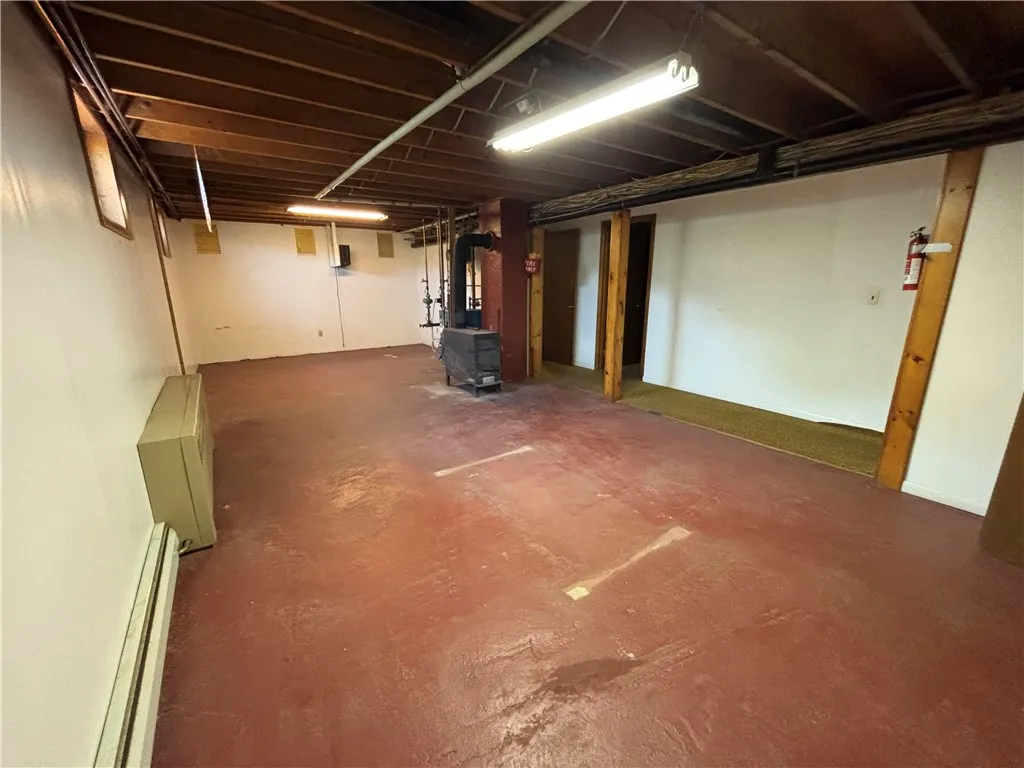 Large Bonus Room basement