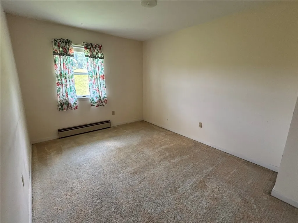 6996 County Highway 18, Stamford, New York 13739, Stamford, New York 13739, 3 Bedrooms Bedrooms, 9 Rooms Rooms,2 BathroomsBathrooms,Residential,Closed,6996 County Highway 18, Stamford, New York 13739,0,R1625693