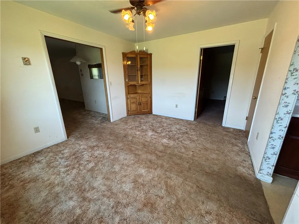 6996 County Highway 18, Stamford, New York 13739, Stamford, New York 13739, 3 Bedrooms Bedrooms, 9 Rooms Rooms,2 BathroomsBathrooms,Residential,Closed,6996 County Highway 18, Stamford, New York 13739,0,R1625693