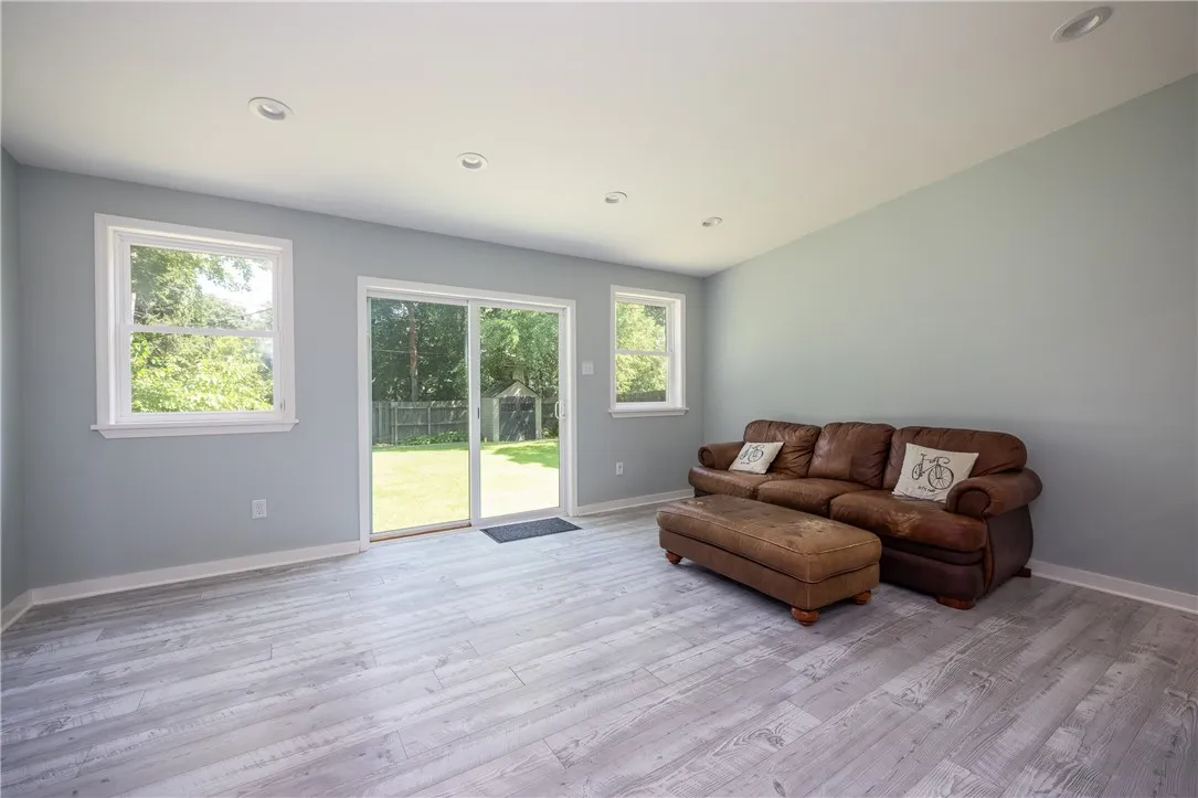 174 Winton Road South, Rochester, New York 14610, Rochester, New York 14610, 3 Bedrooms Bedrooms, 8 Rooms Rooms,3 BathroomsBathrooms,Residential,Closed,174 Winton Road South, Rochester, New York 14610,0,R1625524