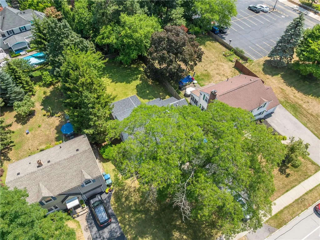 174 Winton Road South, Rochester, New York 14610, Rochester, New York 14610, 3 Bedrooms Bedrooms, 8 Rooms Rooms,3 BathroomsBathrooms,Residential,Closed,174 Winton Road South, Rochester, New York 14610,0,R1625524