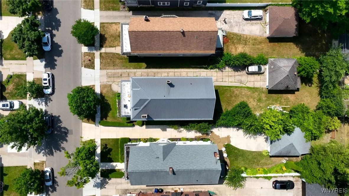 162 North Park Avenue, Buffalo, New York 14216, Buffalo, New York 14216, 6 Bedrooms Bedrooms, ,2 BathroomsBathrooms,Residential,Closed,162 North Park Avenue, Buffalo, New York 14216,0,B1626342