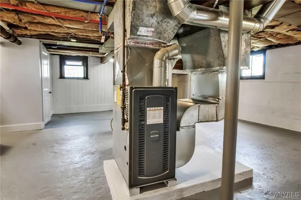 80 Innes Road, West Seneca, New York 14224, West Seneca, New York 14224, 2 Bedrooms Bedrooms, 9 Rooms Rooms,1 BathroomBathrooms,Residential,For Sale,80 Innes Road, West Seneca, New York 14224,B1626528