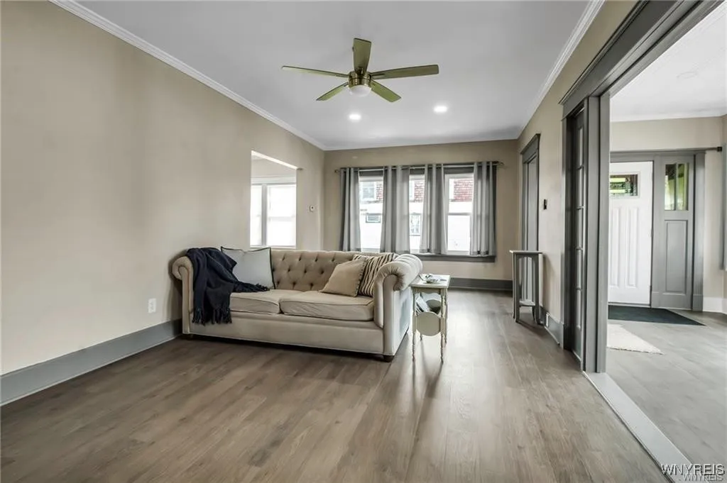 80 Innes Road, West Seneca, New York 14224, West Seneca, New York 14224, 2 Bedrooms Bedrooms, 9 Rooms Rooms,1 BathroomBathrooms,Residential,For Sale,80 Innes Road, West Seneca, New York 14224,B1626528