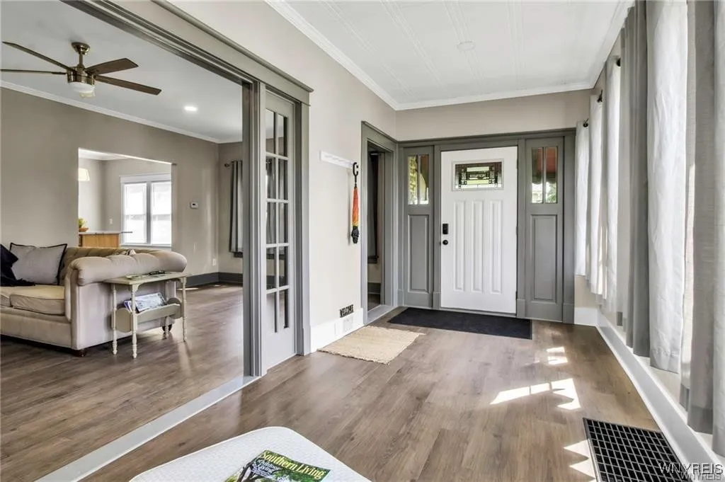 80 Innes Road, West Seneca, New York 14224, West Seneca, New York 14224, 2 Bedrooms Bedrooms, 9 Rooms Rooms,1 BathroomBathrooms,Residential,For Sale,80 Innes Road, West Seneca, New York 14224,B1626528