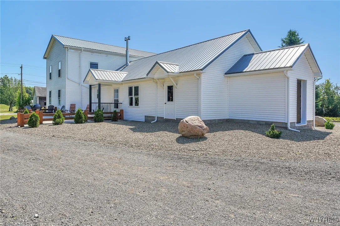 11781 Lapp Road, Hume, New York 14735, Hume, New York 14735, 5 Bedrooms Bedrooms, 9 Rooms Rooms,1 BathroomBathrooms,Residential,Closed,11781 Lapp Road, Hume, New York 14735,0,B1626273