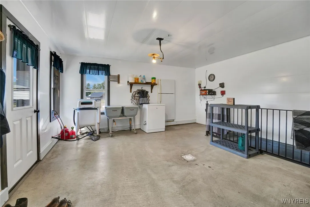 11781 Lapp Road, Hume, New York 14735, Hume, New York 14735, 5 Bedrooms Bedrooms, 9 Rooms Rooms,1 BathroomBathrooms,Residential,Closed,11781 Lapp Road, Hume, New York 14735,0,B1626273