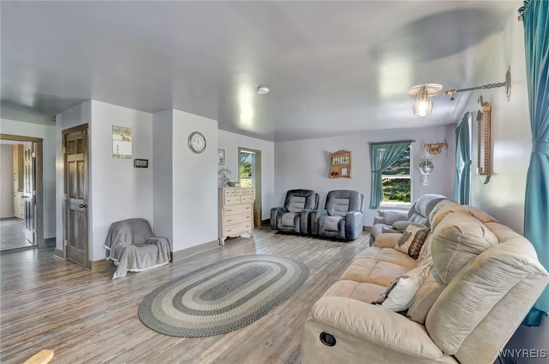 11781 Lapp Road, Hume, New York 14735, Hume, New York 14735, 5 Bedrooms Bedrooms, 9 Rooms Rooms,1 BathroomBathrooms,Residential,Closed,11781 Lapp Road, Hume, New York 14735,0,B1626273