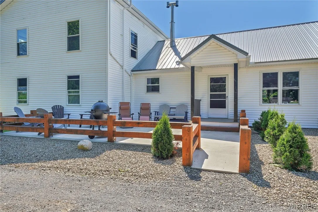 11781 Lapp Road, Hume, New York 14735, Hume, New York 14735, 5 Bedrooms Bedrooms, 9 Rooms Rooms,1 BathroomBathrooms,Residential,Closed,11781 Lapp Road, Hume, New York 14735,0,B1626273