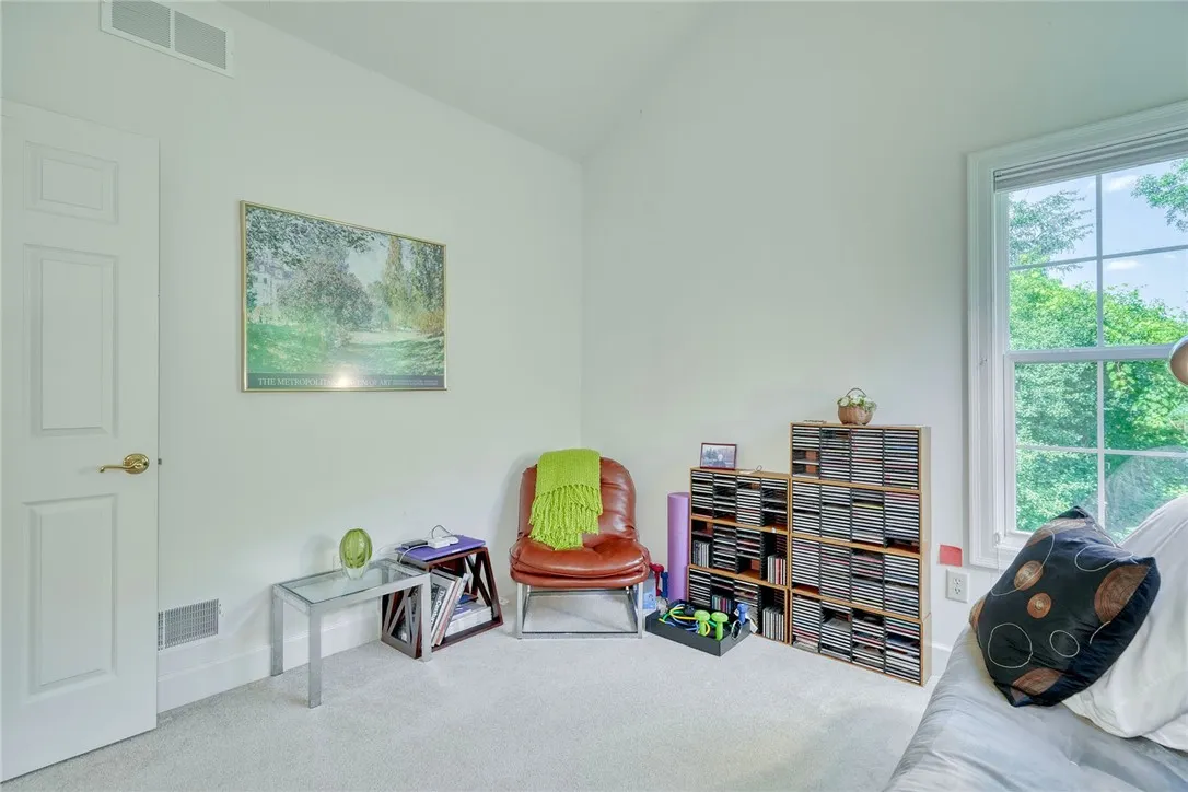 108 New Tudor Rd, Henrietta, New York 14534, Henrietta, New York 14534, 3 Bedrooms Bedrooms, 6 Rooms Rooms,2 BathroomsBathrooms,Residential,Closed,108 New Tudor Rd, Henrietta, New York 14534,0,R1625975