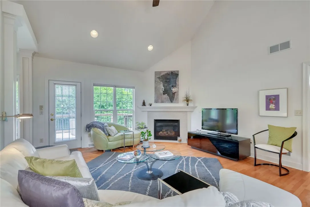 108 New Tudor Rd, Henrietta, New York 14534, Henrietta, New York 14534, 3 Bedrooms Bedrooms, 6 Rooms Rooms,2 BathroomsBathrooms,Residential,Closed,108 New Tudor Rd, Henrietta, New York 14534,0,R1625975