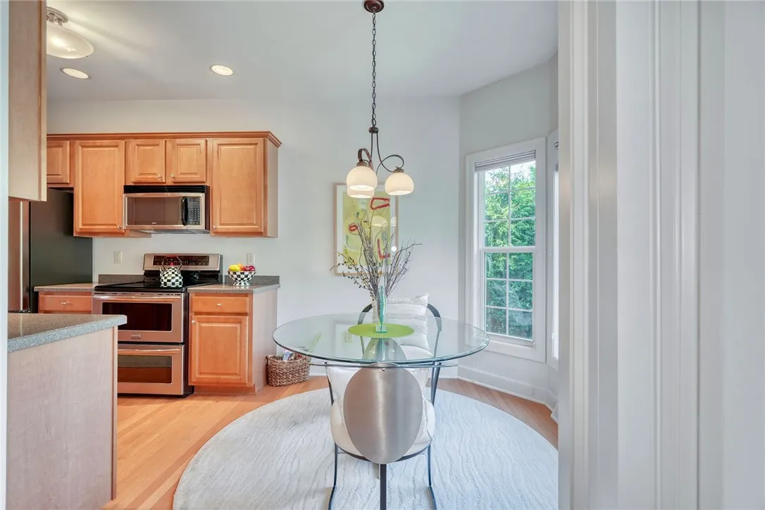 108 New Tudor Rd, Henrietta, New York 14534, Henrietta, New York 14534, 3 Bedrooms Bedrooms, 6 Rooms Rooms,2 BathroomsBathrooms,Residential,Closed,108 New Tudor Rd, Henrietta, New York 14534,0,R1625975