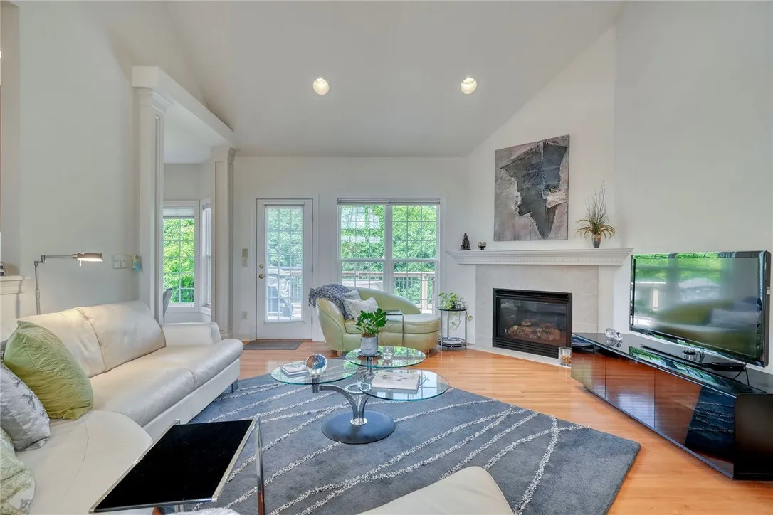 108 New Tudor Rd, Henrietta, New York 14534, Henrietta, New York 14534, 3 Bedrooms Bedrooms, 6 Rooms Rooms,2 BathroomsBathrooms,Residential,Closed,108 New Tudor Rd, Henrietta, New York 14534,0,R1625975