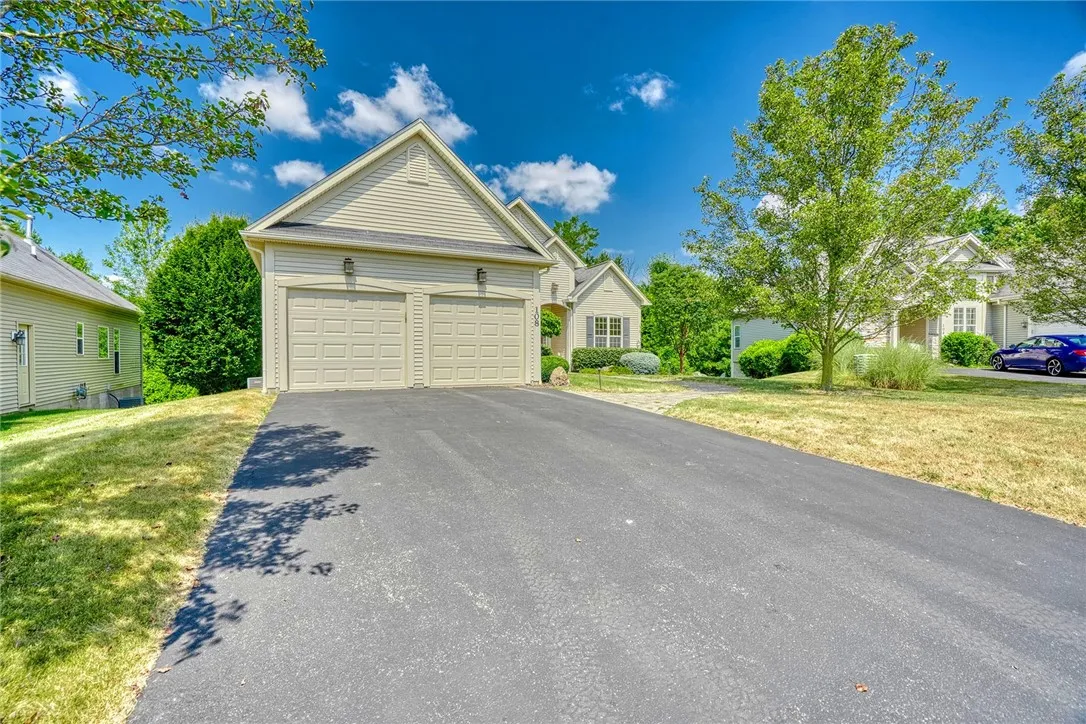 108 New Tudor Rd, Henrietta, New York 14534, Henrietta, New York 14534, 3 Bedrooms Bedrooms, 6 Rooms Rooms,2 BathroomsBathrooms,Residential,Closed,108 New Tudor Rd, Henrietta, New York 14534,0,R1625975