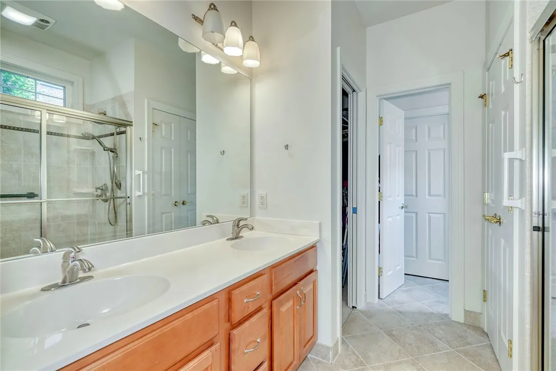 108 New Tudor Rd, Henrietta, New York 14534, Henrietta, New York 14534, 3 Bedrooms Bedrooms, 6 Rooms Rooms,2 BathroomsBathrooms,Residential,Closed,108 New Tudor Rd, Henrietta, New York 14534,0,R1625975