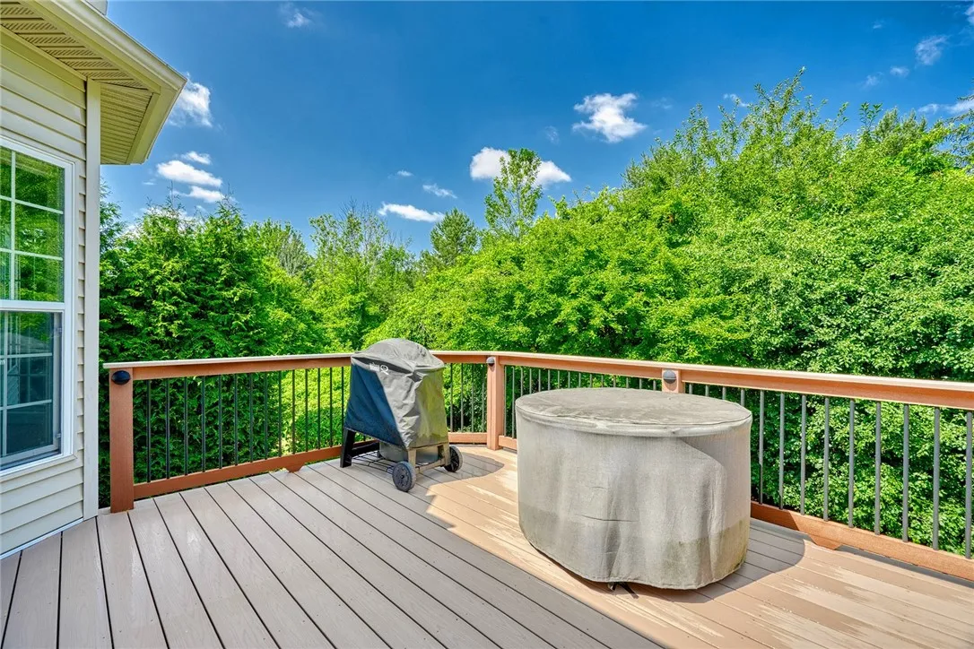 108 New Tudor Rd, Henrietta, New York 14534, Henrietta, New York 14534, 3 Bedrooms Bedrooms, 6 Rooms Rooms,2 BathroomsBathrooms,Residential,Closed,108 New Tudor Rd, Henrietta, New York 14534,0,R1625975