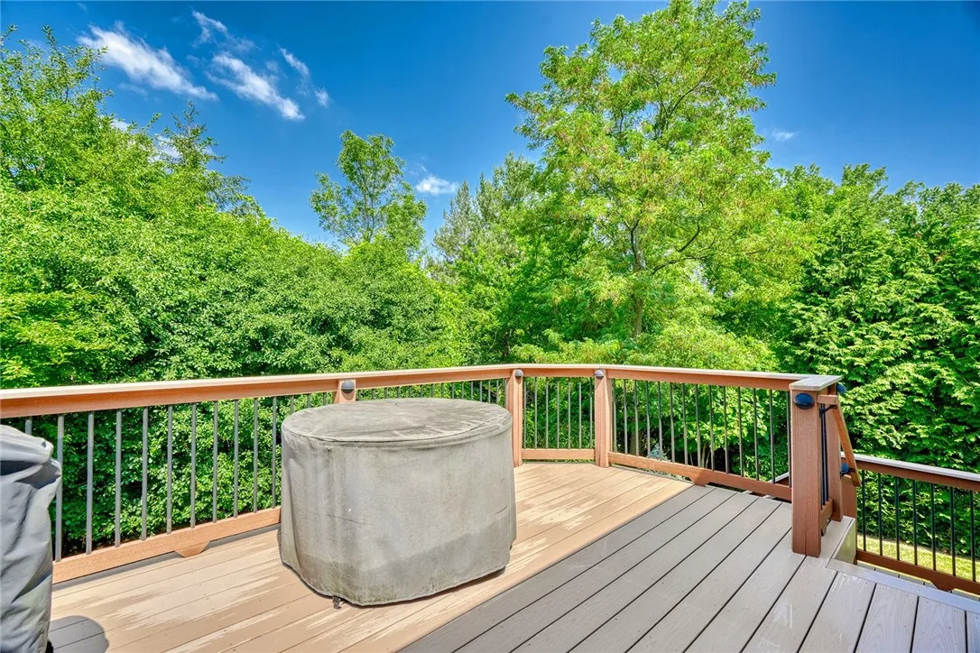 108 New Tudor Rd, Henrietta, New York 14534, Henrietta, New York 14534, 3 Bedrooms Bedrooms, 6 Rooms Rooms,2 BathroomsBathrooms,Residential,Closed,108 New Tudor Rd, Henrietta, New York 14534,0,R1625975