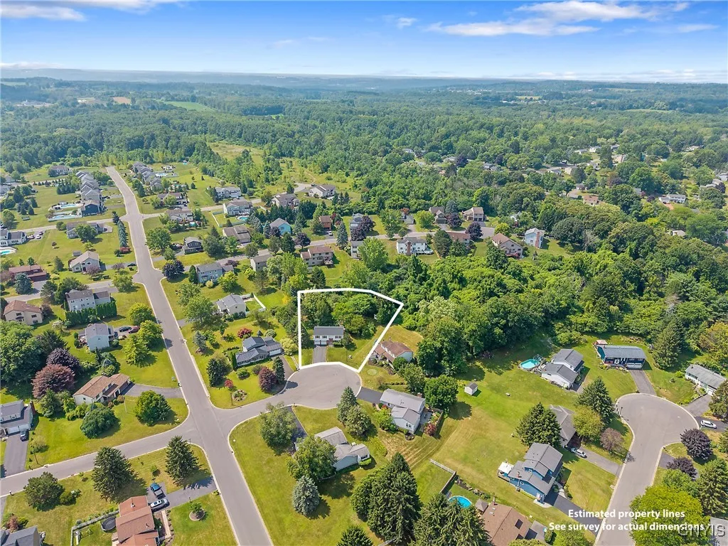 4010 Oldwyck Circle, Onondaga, New York 13215, Onondaga, New York 13215, 3 Bedrooms Bedrooms, 10 Rooms Rooms,3 BathroomsBathrooms,Residential,Closed,4010 Oldwyck Circle, Onondaga, New York 13215,0,S1626609