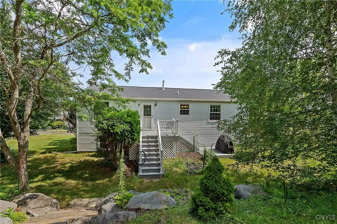 4010 Oldwyck Circle, Onondaga, New York 13215, Onondaga, New York 13215, 3 Bedrooms Bedrooms, 10 Rooms Rooms,3 BathroomsBathrooms,Residential,Closed,4010 Oldwyck Circle, Onondaga, New York 13215,0,S1626609