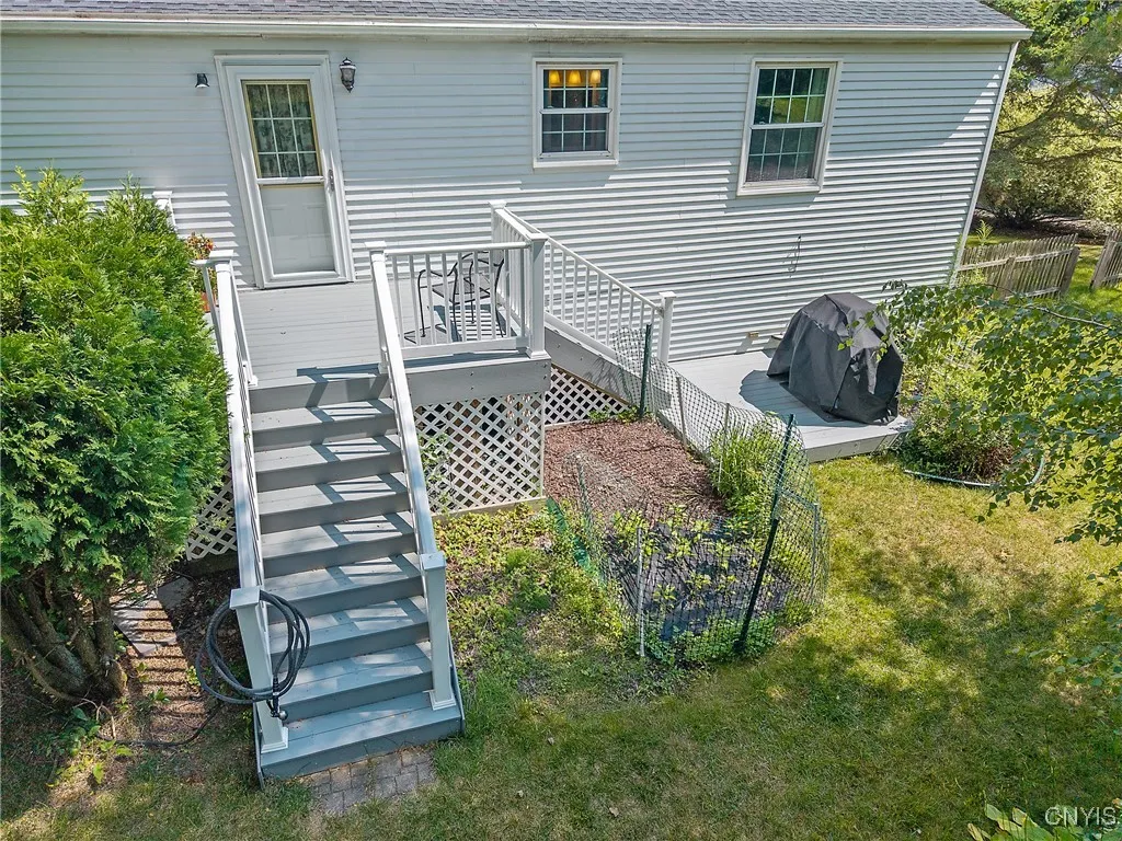 4010 Oldwyck Circle, Onondaga, New York 13215, Onondaga, New York 13215, 3 Bedrooms Bedrooms, 10 Rooms Rooms,3 BathroomsBathrooms,Residential,Closed,4010 Oldwyck Circle, Onondaga, New York 13215,0,S1626609