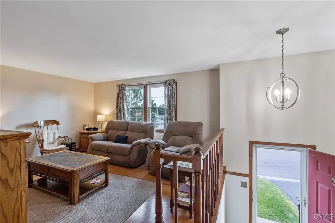 4010 Oldwyck Circle, Onondaga, New York 13215, Onondaga, New York 13215, 3 Bedrooms Bedrooms, 10 Rooms Rooms,3 BathroomsBathrooms,Residential,Closed,4010 Oldwyck Circle, Onondaga, New York 13215,0,S1626609