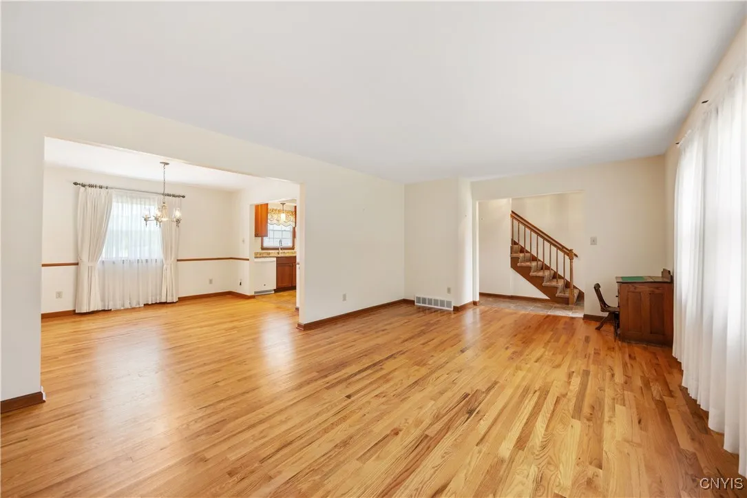 4872 Albart Drive, Onondaga, New York 13215, Onondaga, New York 13215, 4 Bedrooms Bedrooms, 11 Rooms Rooms,2 BathroomsBathrooms,Residential,Closed,4872 Albart Drive, Onondaga, New York 13215,0,S1626654