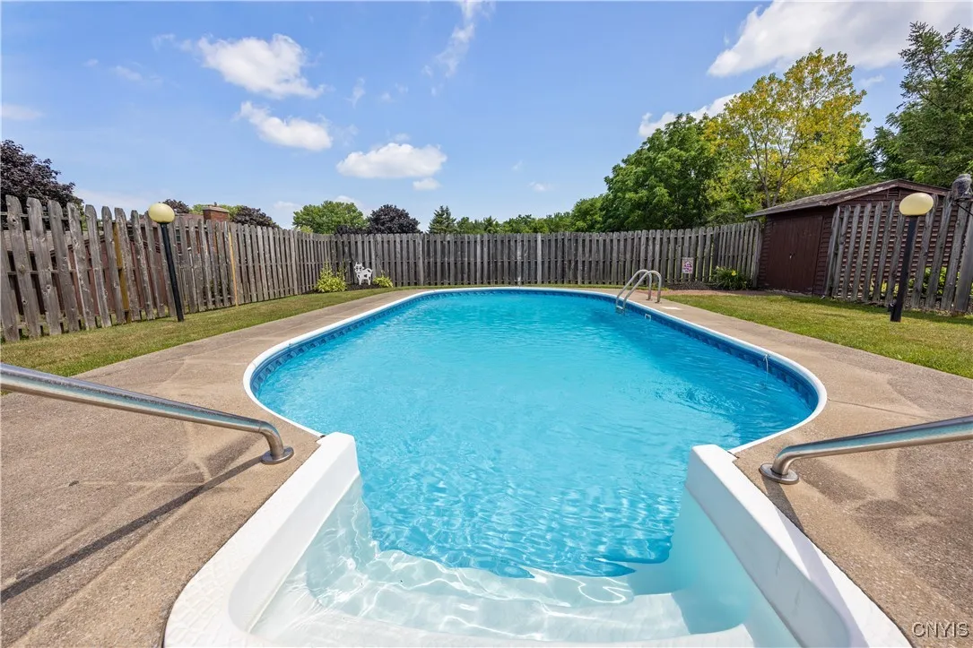 4872 Albart Drive, Onondaga, New York 13215, Onondaga, New York 13215, 4 Bedrooms Bedrooms, 11 Rooms Rooms,2 BathroomsBathrooms,Residential,Closed,4872 Albart Drive, Onondaga, New York 13215,0,S1626654