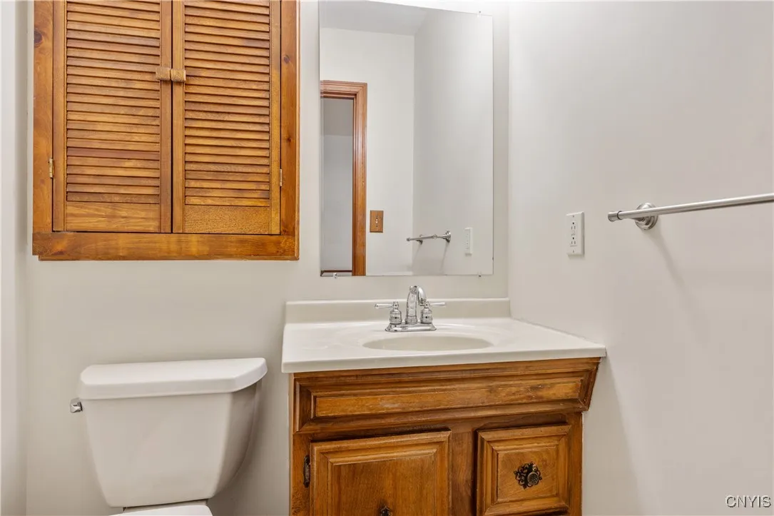 4872 Albart Drive, Onondaga, New York 13215, Onondaga, New York 13215, 4 Bedrooms Bedrooms, 11 Rooms Rooms,2 BathroomsBathrooms,Residential,Closed,4872 Albart Drive, Onondaga, New York 13215,0,S1626654