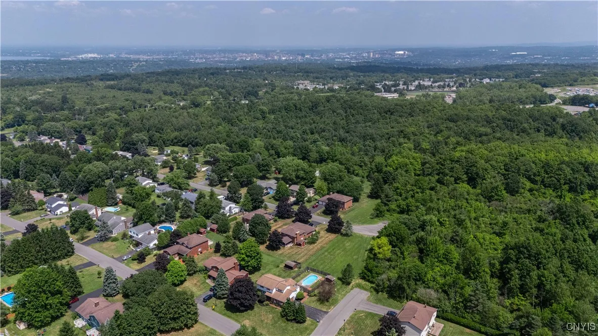 4872 Albart Drive, Onondaga, New York 13215, Onondaga, New York 13215, 4 Bedrooms Bedrooms, 11 Rooms Rooms,2 BathroomsBathrooms,Residential,Closed,4872 Albart Drive, Onondaga, New York 13215,0,S1626654