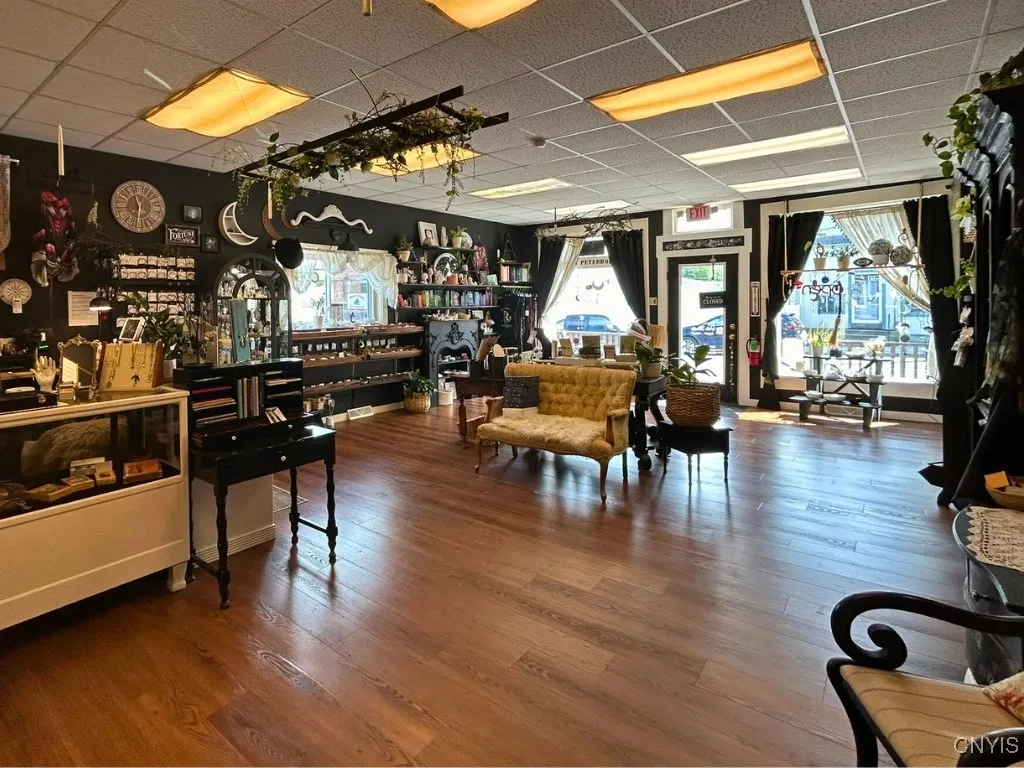 103 North Peterboro Street, Lenox, New York 13032, Lenox, New York 13032, ,Commercial Lease,For Rent,103 North Peterboro Street, Lenox, New York 13032,S1626664