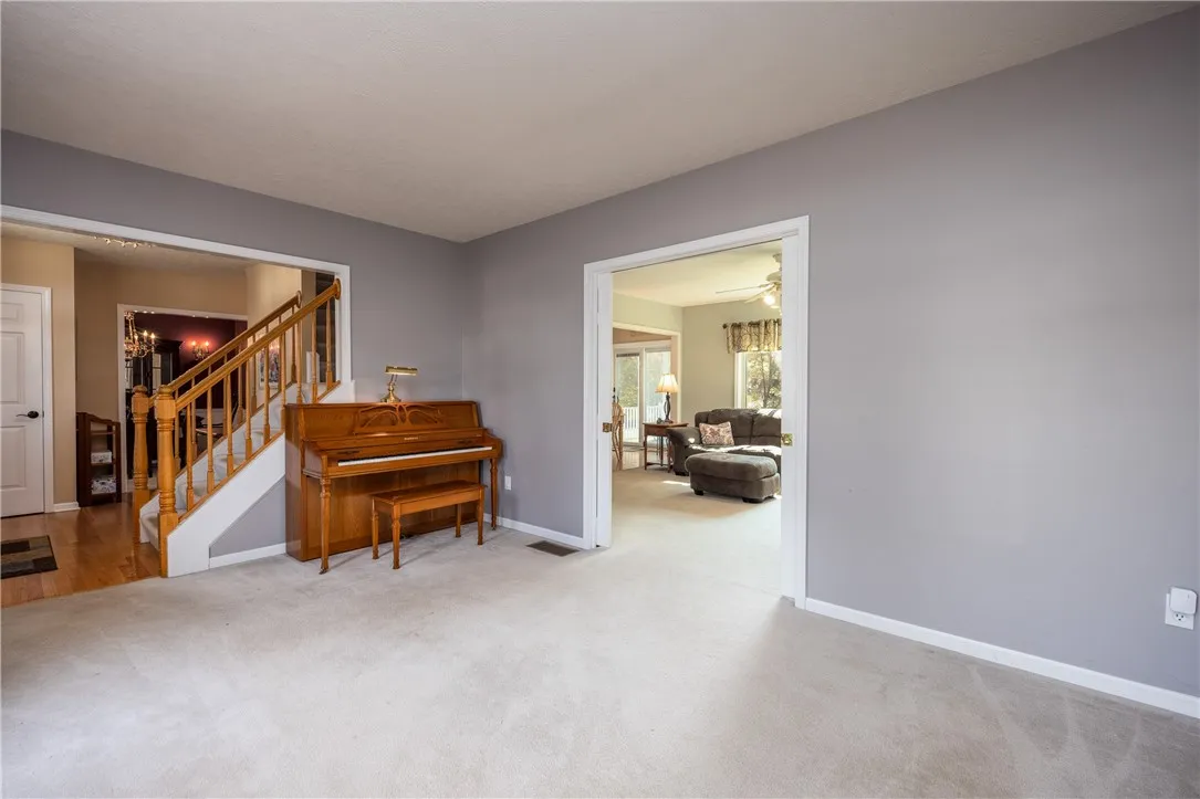 55 Wren Field Lane, Pittsford, New York 14534, Pittsford, New York 14534, 4 Bedrooms Bedrooms, 9 Rooms Rooms,3 BathroomsBathrooms,Residential,Closed,55 Wren Field Lane, Pittsford, New York 14534,0,R1625721