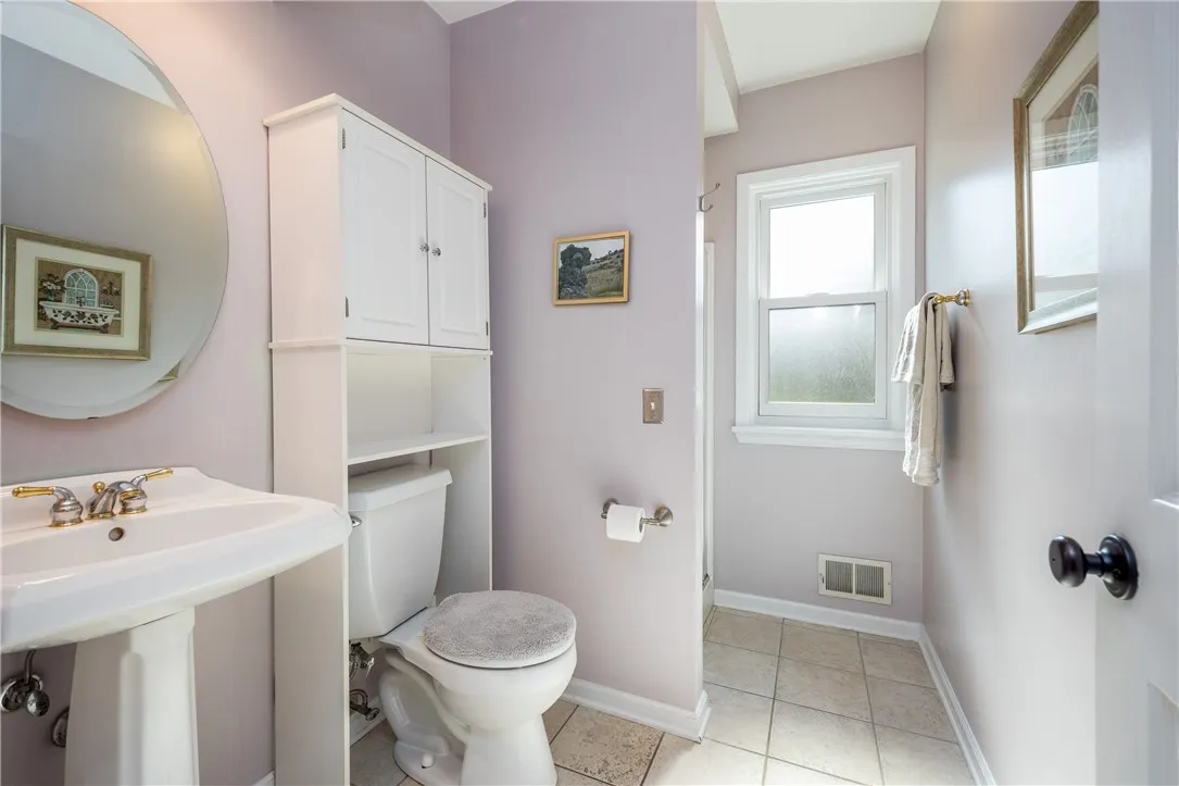 1st Floor FULL Bathroom