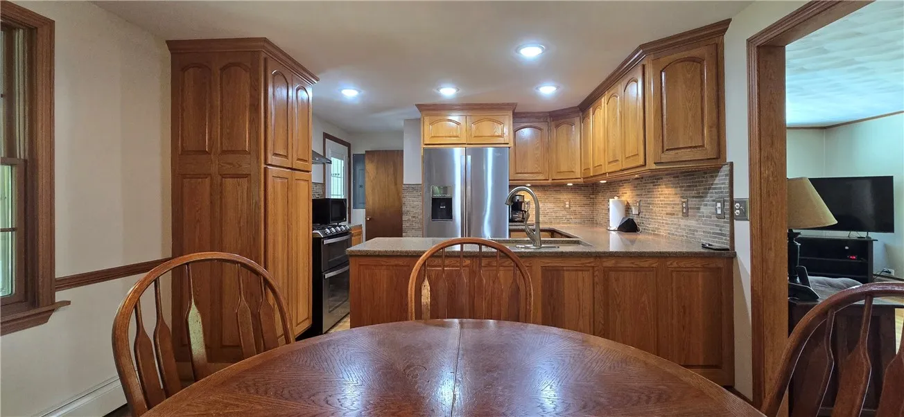 35 Main Street, Ashland, New York 14894, Ashland, New York 14894, 4 Bedrooms Bedrooms, 9 Rooms Rooms,2 BathroomsBathrooms,Residential,Closed,35 Main Street, Ashland, New York 14894,0,R1626596