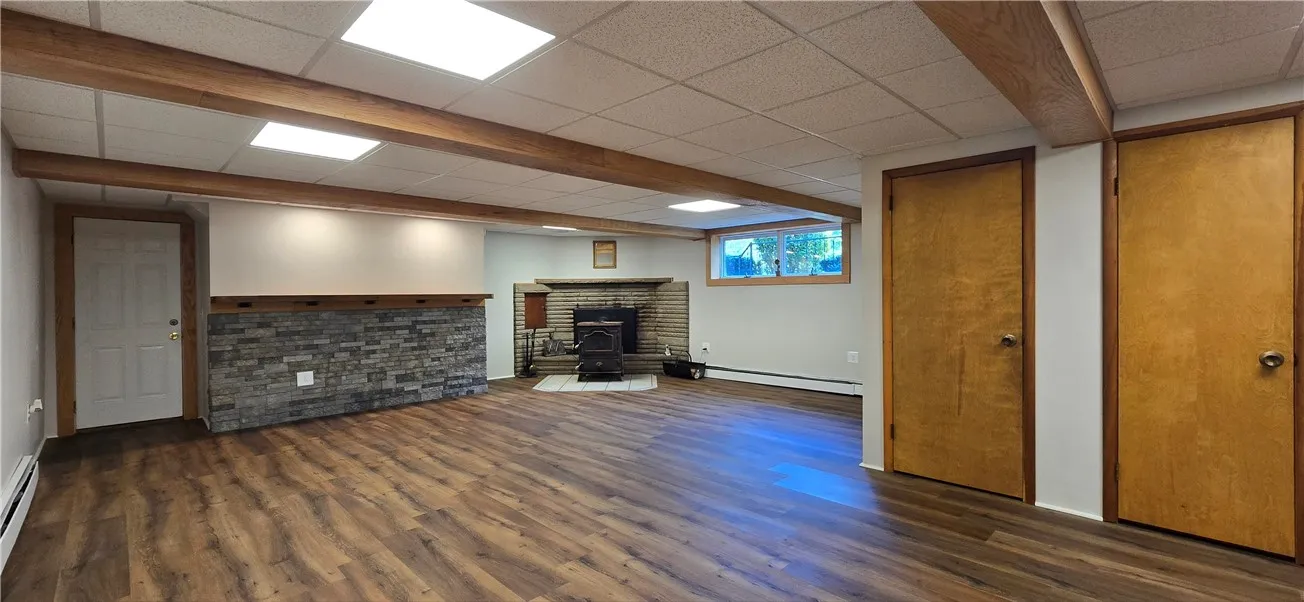 35 Main Street, Ashland, New York 14894, Ashland, New York 14894, 4 Bedrooms Bedrooms, 9 Rooms Rooms,2 BathroomsBathrooms,Residential,Closed,35 Main Street, Ashland, New York 14894,0,R1626596