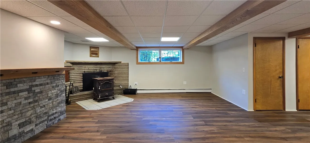 35 Main Street, Ashland, New York 14894, Ashland, New York 14894, 4 Bedrooms Bedrooms, 9 Rooms Rooms,2 BathroomsBathrooms,Residential,Closed,35 Main Street, Ashland, New York 14894,0,R1626596