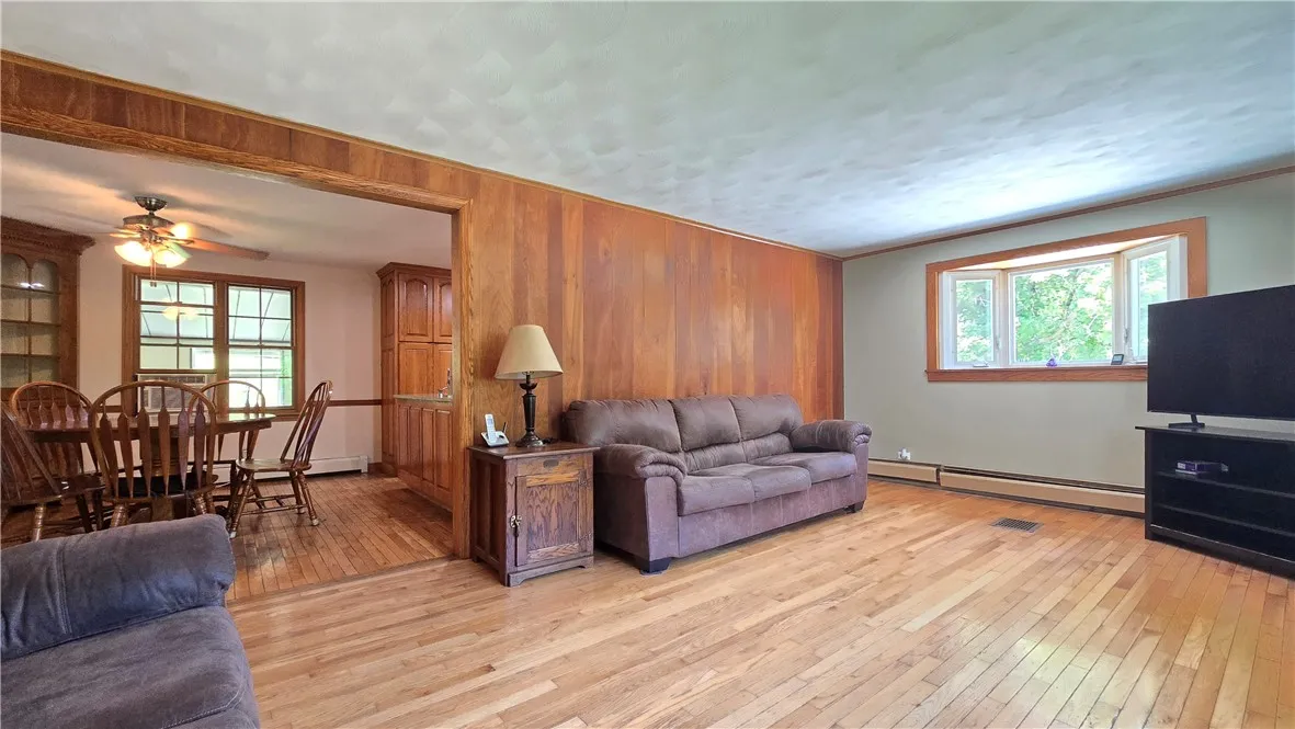 35 Main Street, Ashland, New York 14894, Ashland, New York 14894, 4 Bedrooms Bedrooms, 9 Rooms Rooms,2 BathroomsBathrooms,Residential,Closed,35 Main Street, Ashland, New York 14894,0,R1626596