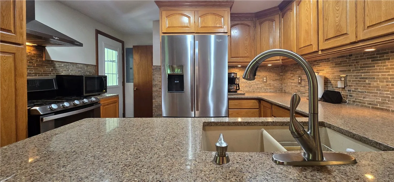 35 Main Street, Ashland, New York 14894, Ashland, New York 14894, 4 Bedrooms Bedrooms, 9 Rooms Rooms,2 BathroomsBathrooms,Residential,Closed,35 Main Street, Ashland, New York 14894,0,R1626596