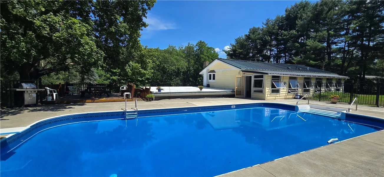 35 Main Street, Ashland, New York 14894, Ashland, New York 14894, 4 Bedrooms Bedrooms, 9 Rooms Rooms,2 BathroomsBathrooms,Residential,Closed,35 Main Street, Ashland, New York 14894,0,R1626596