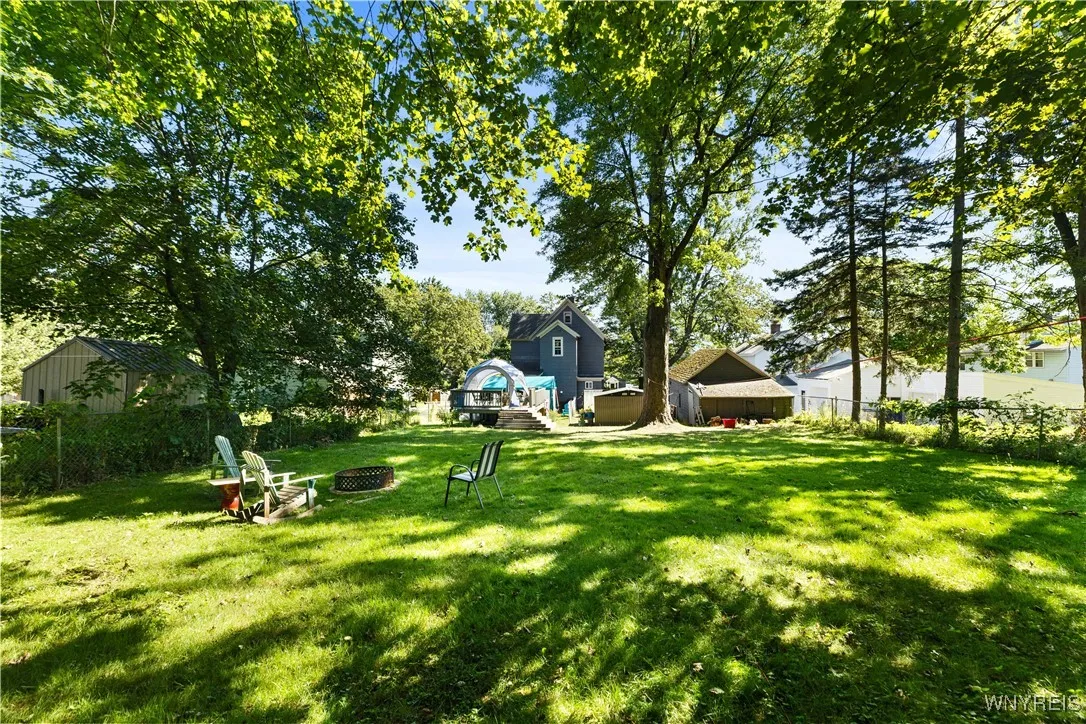 6 1st Street, Whitestown, New York 13492, Whitestown, New York 13492, 3 Bedrooms Bedrooms, 8 Rooms Rooms,1 BathroomBathrooms,Residential,Closed,6 1st Street, Whitestown, New York 13492,0,B1625690