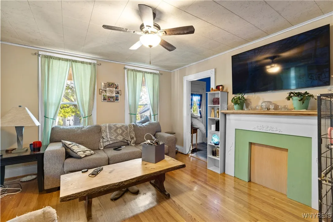 6 1st Street, Whitestown, New York 13492, Whitestown, New York 13492, 3 Bedrooms Bedrooms, 8 Rooms Rooms,1 BathroomBathrooms,Residential,Closed,6 1st Street, Whitestown, New York 13492,0,B1625690