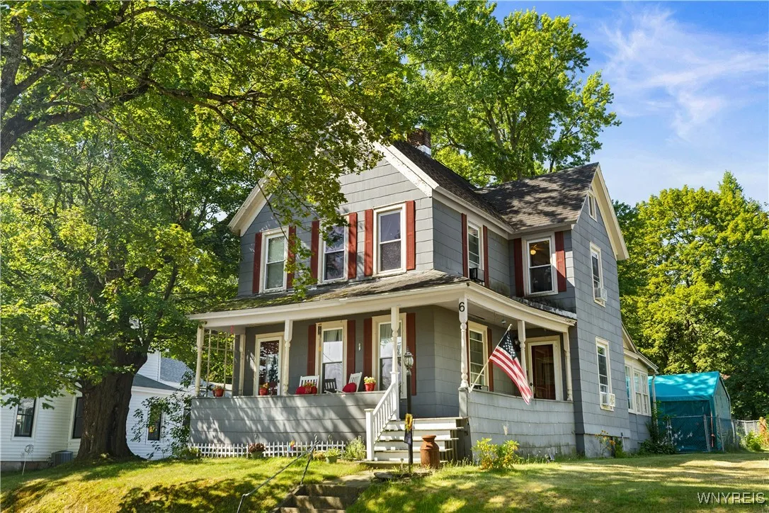 6 1st Street, Whitestown, New York 13492, Whitestown, New York 13492, 3 Bedrooms Bedrooms, 8 Rooms Rooms,1 BathroomBathrooms,Residential,Closed,6 1st Street, Whitestown, New York 13492,0,B1625690