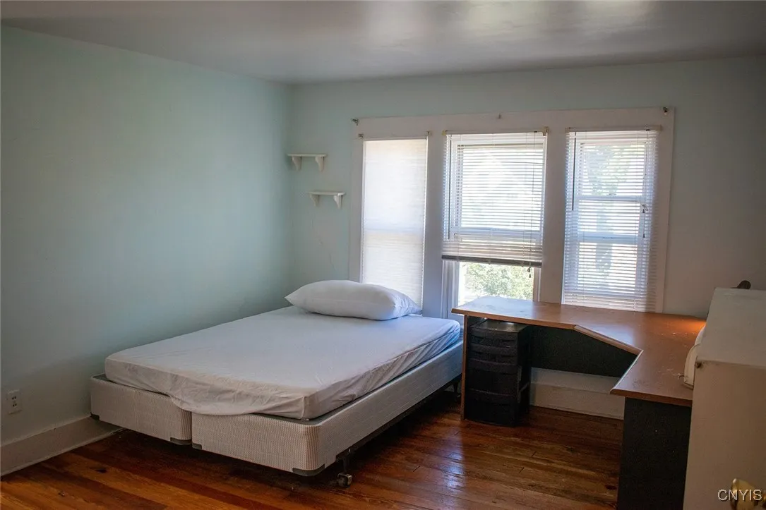 951 Lancaster Avenue, Syracuse, New York 13210, Syracuse, New York 13210, 5 Bedrooms Bedrooms, 10 Rooms Rooms,2 BathroomsBathrooms,Residential Lease,For Rent,951 Lancaster Avenue, Syracuse, New York 13210,S1624602