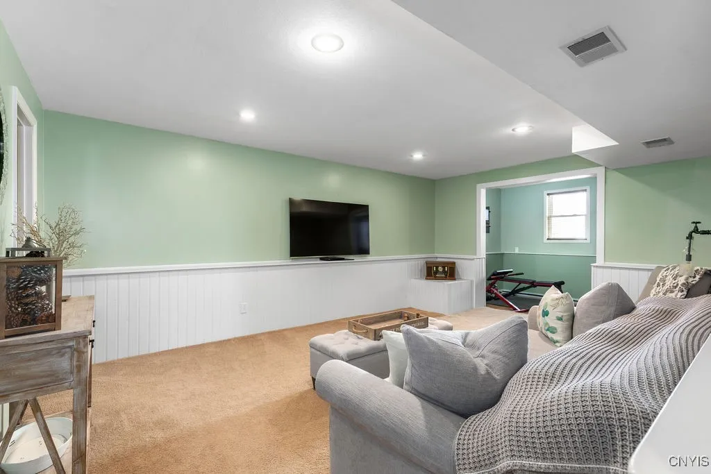 8145 Rapallo Way, Clay, New York 13041, Clay, New York 13041, 3 Bedrooms Bedrooms, 7 Rooms Rooms,1 BathroomBathrooms,Residential,Closed,8145 Rapallo Way, Clay, New York 13041,0,S1626644