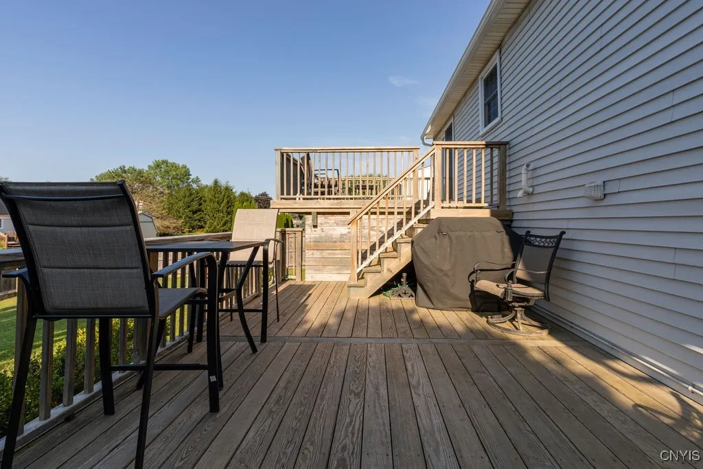 8145 Rapallo Way, Clay, New York 13041, Clay, New York 13041, 3 Bedrooms Bedrooms, 7 Rooms Rooms,1 BathroomBathrooms,Residential,Closed,8145 Rapallo Way, Clay, New York 13041,0,S1626644
