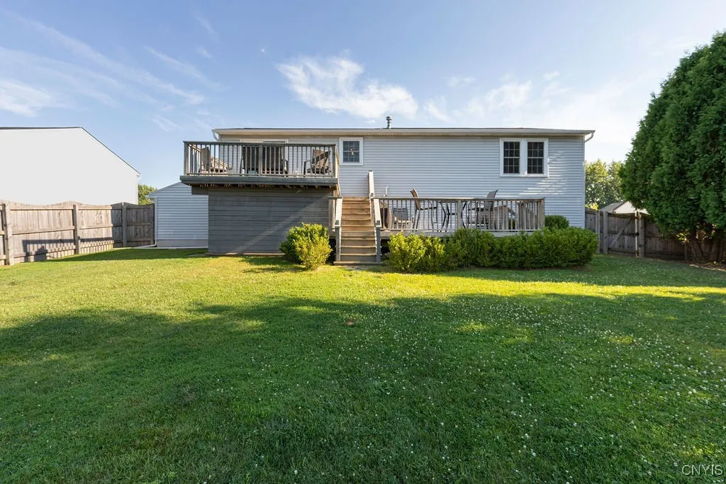 8145 Rapallo Way, Clay, New York 13041, Clay, New York 13041, 3 Bedrooms Bedrooms, 7 Rooms Rooms,1 BathroomBathrooms,Residential,Closed,8145 Rapallo Way, Clay, New York 13041,0,S1626644