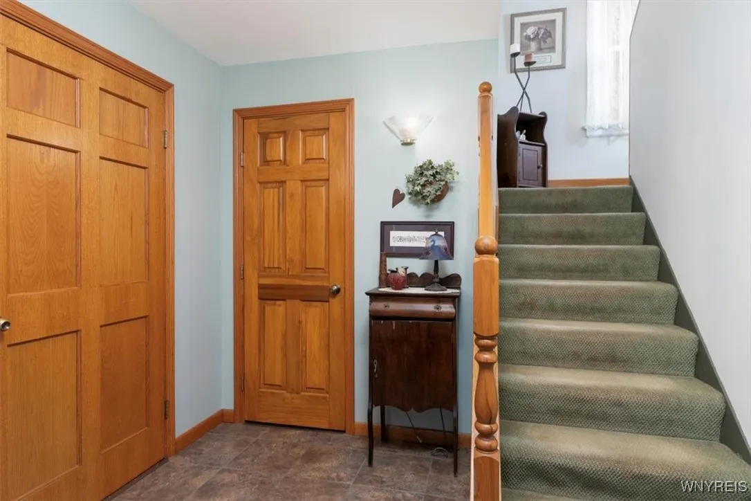 34 Downing Street, Buffalo, New York 14220, Buffalo, New York 14220, 3 Bedrooms Bedrooms, 6 Rooms Rooms,1 BathroomBathrooms,Residential,For Sale,34 Downing Street, Buffalo, New York 14220,B1625785