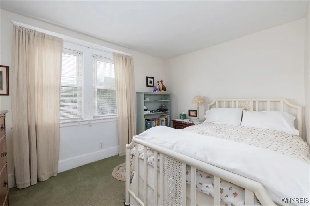 34 Downing Street, Buffalo, New York 14220, Buffalo, New York 14220, 3 Bedrooms Bedrooms, 6 Rooms Rooms,1 BathroomBathrooms,Residential,For Sale,34 Downing Street, Buffalo, New York 14220,B1625785