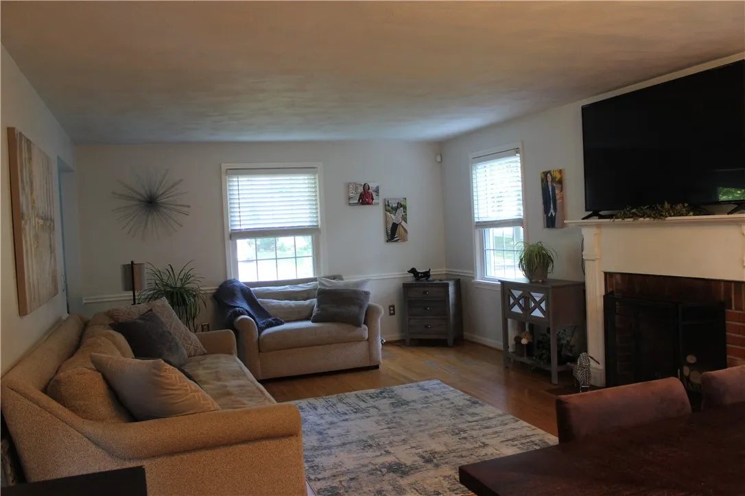 171 Champion Ave, Webster, New York 14580, Webster, New York 14580, 3 Bedrooms Bedrooms, 5 Rooms Rooms,1 BathroomBathrooms,Residential,Closed,171 Champion Ave, Webster, New York 14580,0,R1626661