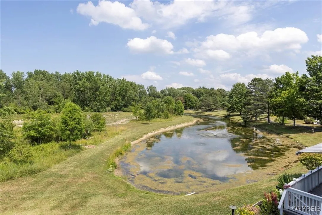 191 Bridle Path, Orchard Park, New York 14127, Orchard Park, New York 14127, 2 Bedrooms Bedrooms, 7 Rooms Rooms,2 BathroomsBathrooms,Residential,For Sale,191 Bridle Path, Orchard Park, New York 14127,B1623201