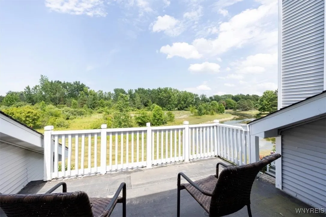 191 Bridle Path, Orchard Park, New York 14127, Orchard Park, New York 14127, 2 Bedrooms Bedrooms, 7 Rooms Rooms,2 BathroomsBathrooms,Residential,For Sale,191 Bridle Path, Orchard Park, New York 14127,B1623201